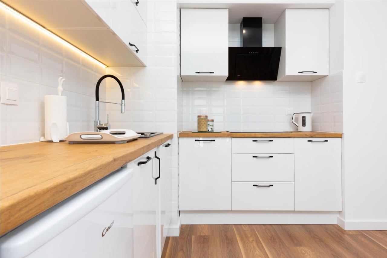 Starowiejska By Renters Apartment *